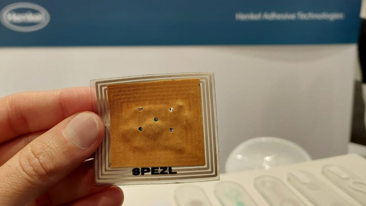Batteryless on-skin NFC sensors for neonatal monitoring, with St. Johns Research